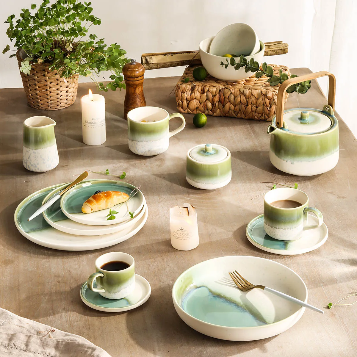 Gradient Color Bespoke Dinnerware Wholesale, Bulk Tableware (1)