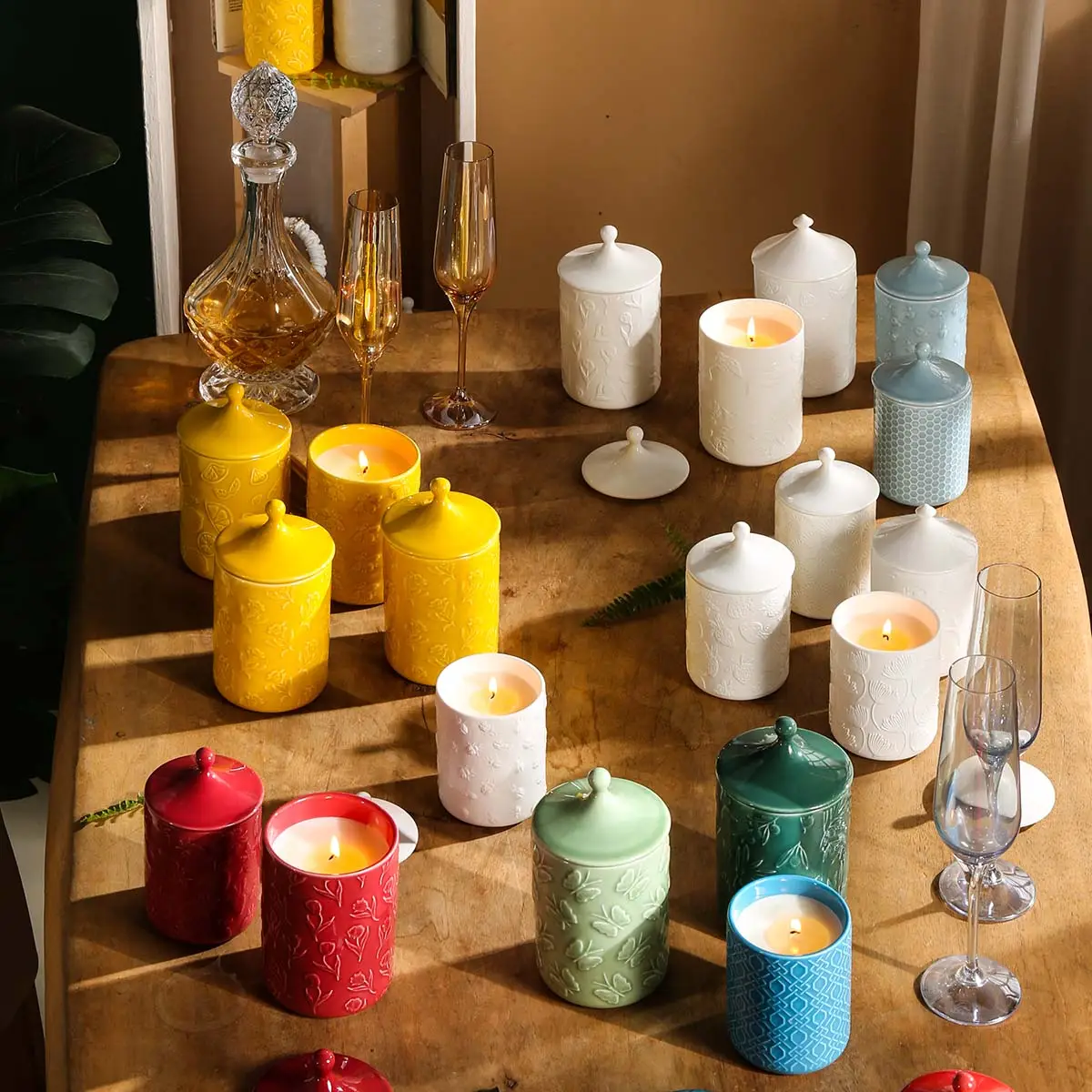 Premium Scented Candles In Bulk with Luxury Ceramic Jars-1
