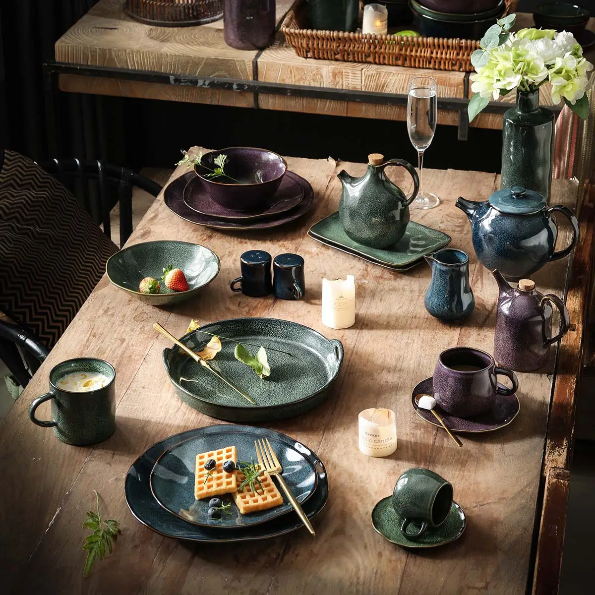 Vintage Style Porcelain Tableware Wholesale, Bulk Plates, Bowls, Jars (1)
