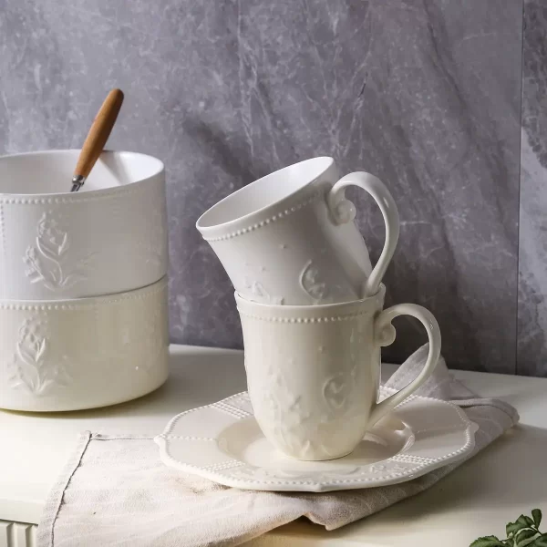 Wholesale Porcelain Plates, Bowls, Teapots, Cups and Saucers (3)