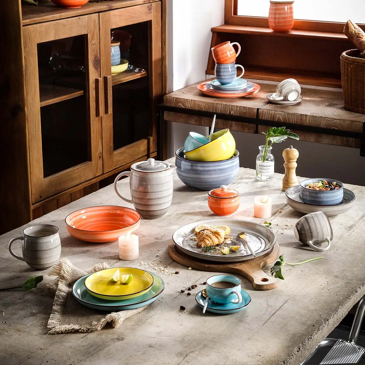 Elegant Customized Dinner Set, Wholesale Teapots, Tea Cup Sets Bulk (1)