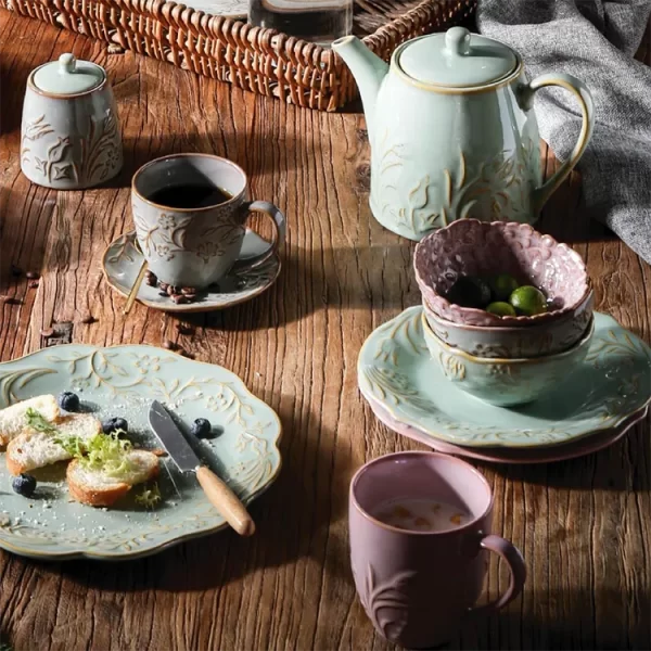Flower Pattern Bulk Tea Cup and Saucer, Wholesale Teapots-1