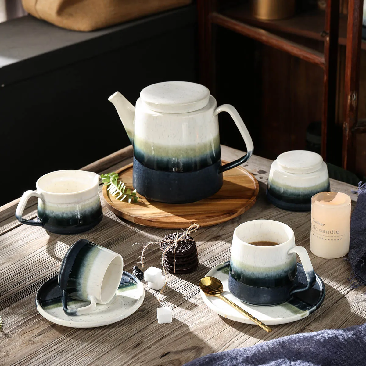 Porcelain Wholesale Teapots and Teacups, Exquisite Tea Set Bulk-1