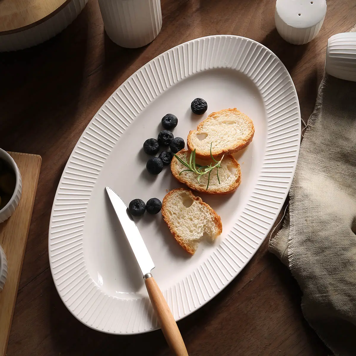 White Ceramic Plates Wholesale, Porcelain Dinner Plate Bulk-2