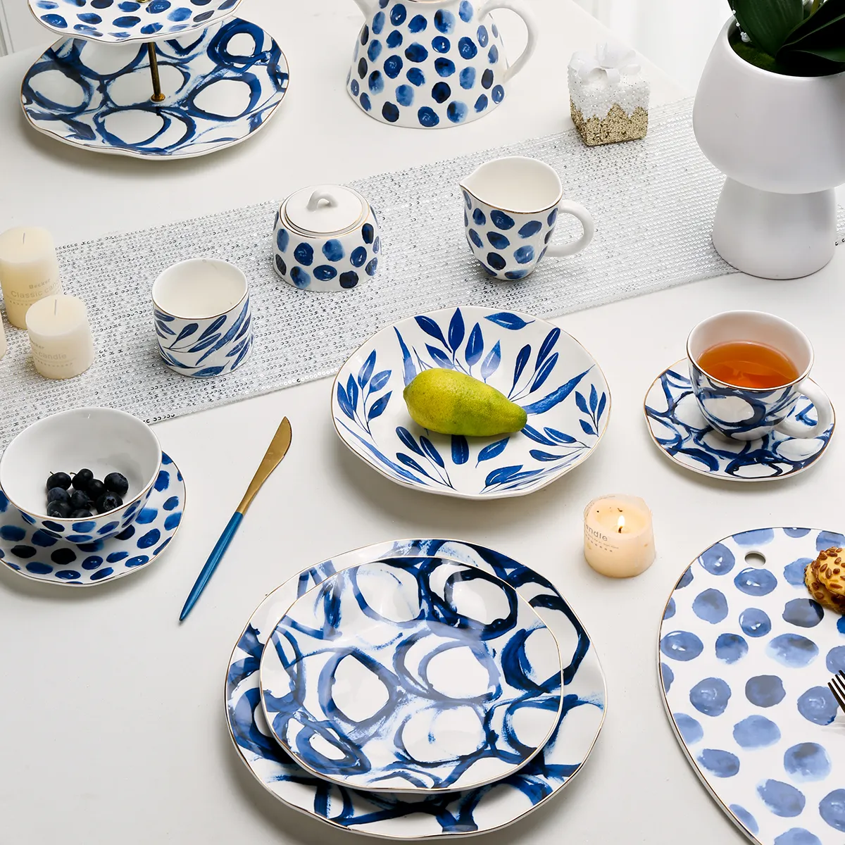 Delicate Asian Tableware Wholesale With Blue Floral Patterns-2