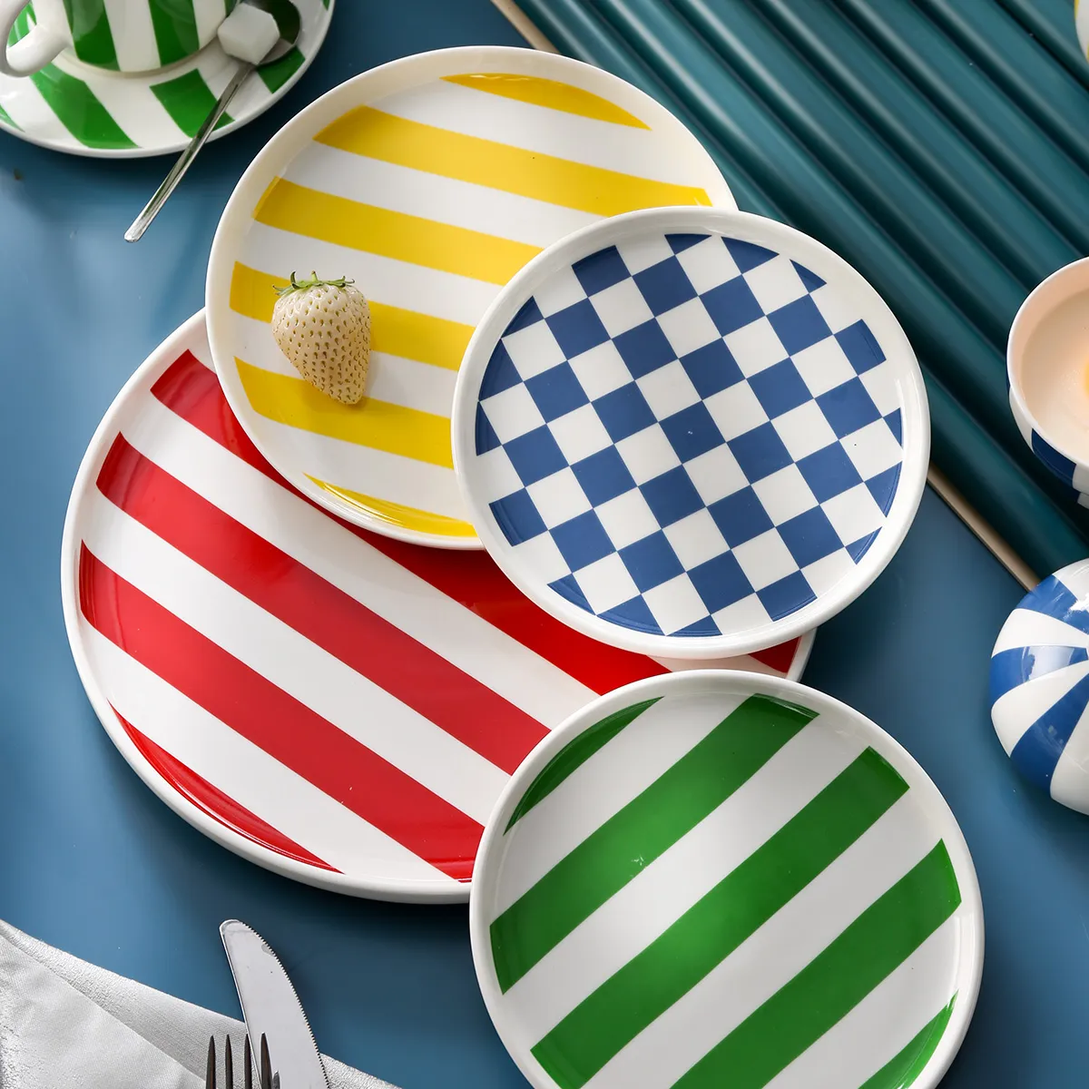 Bright Stripe Custom Porcelain Dinnerware Set Bulk For Event-7