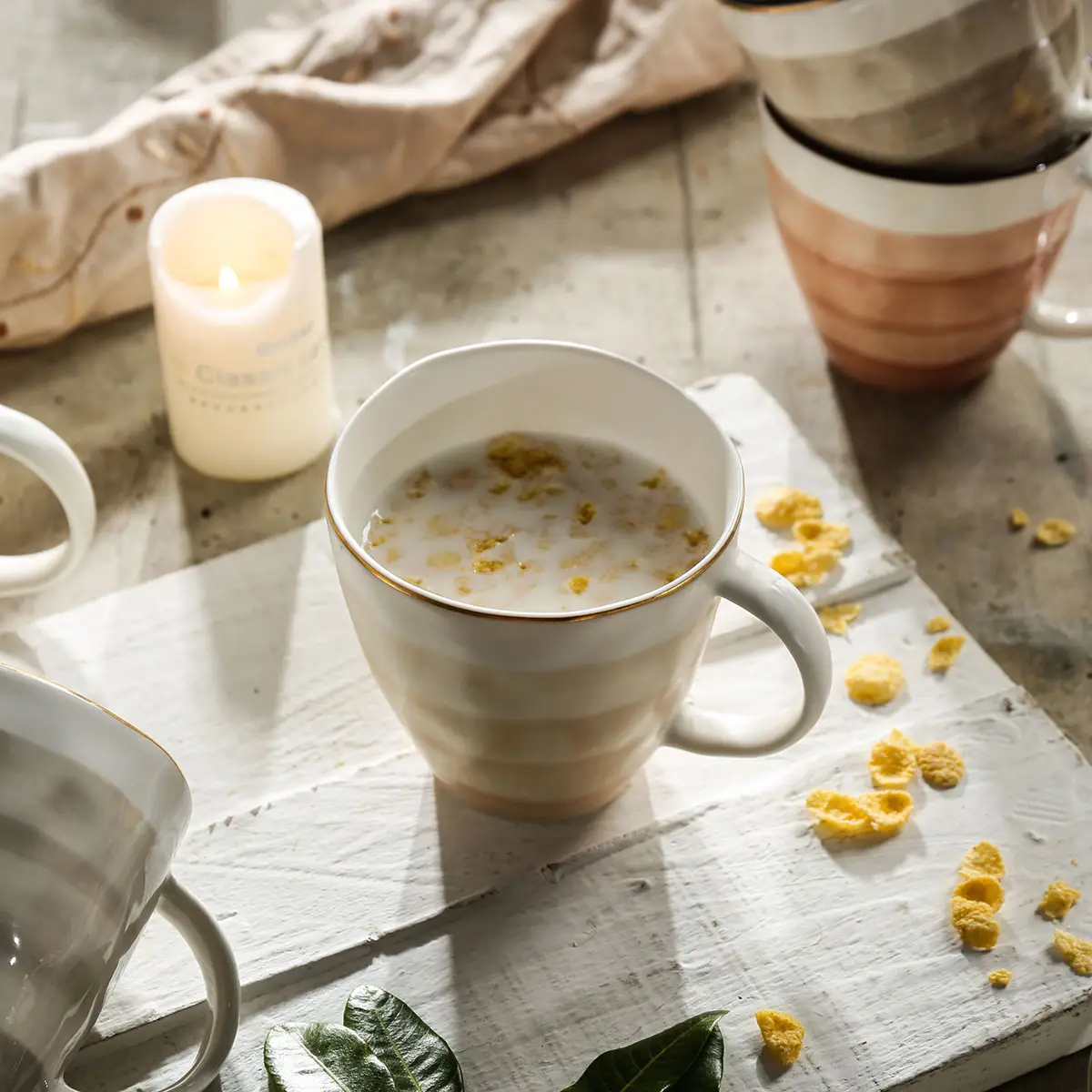 Gradient Apricot Ceramic Coffee Cup Wholesale With Gold Rim-1