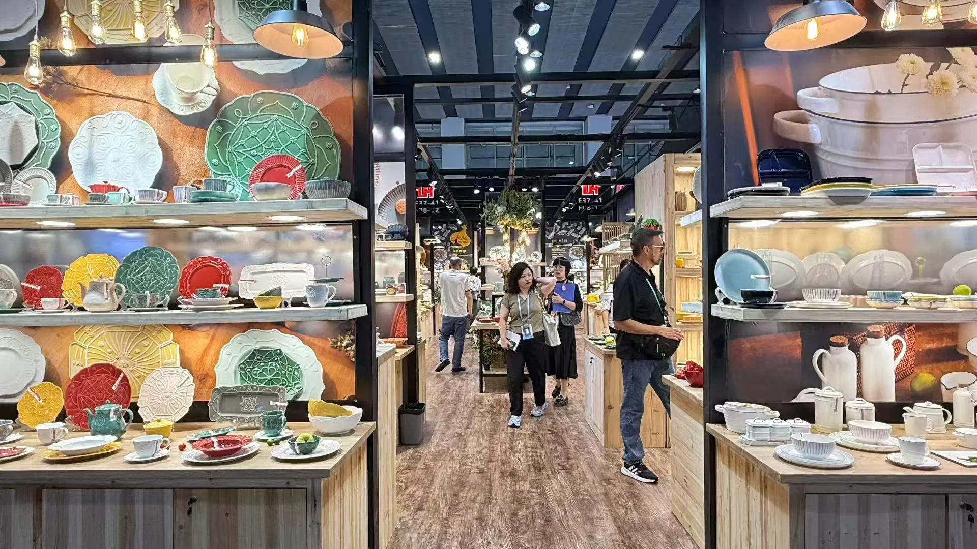 Join LovingHome at the 138th Canton Fair-2