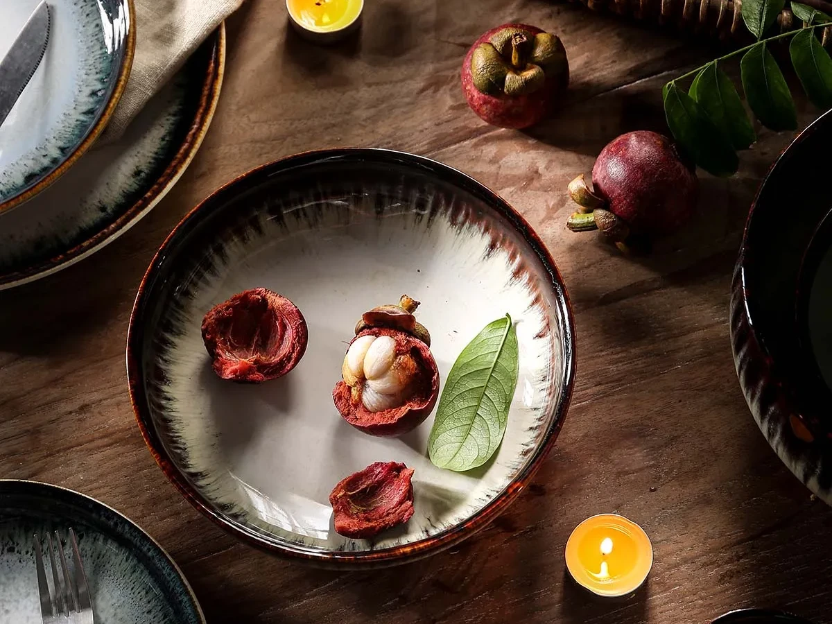 Reactive Glaze, The Artistic Secret Behind Unique Dinnerware