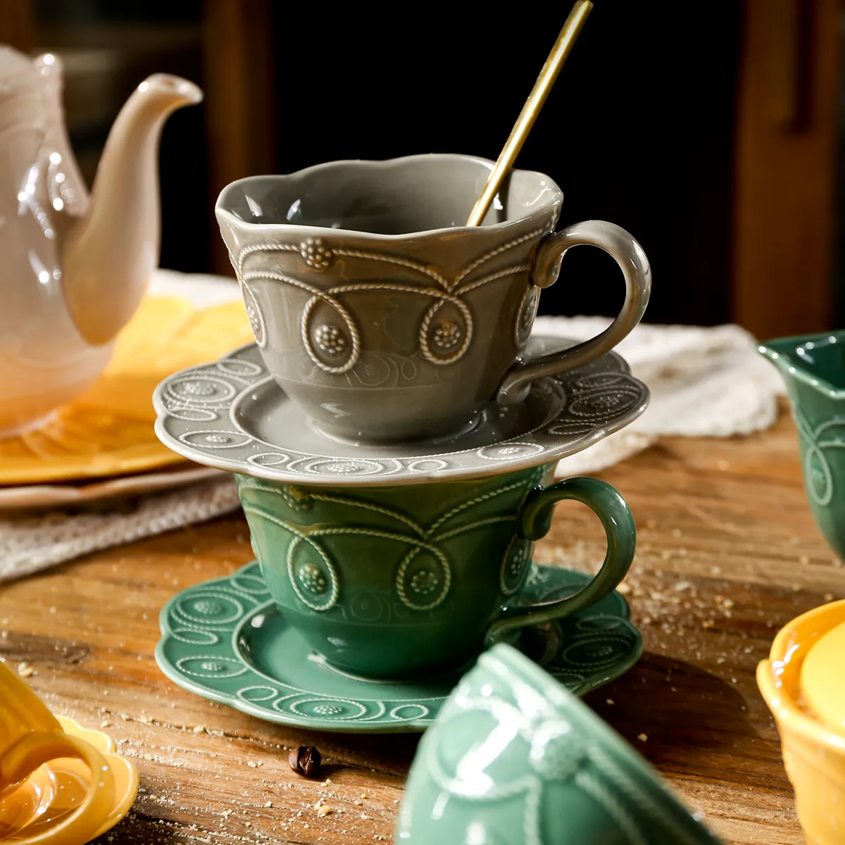 Bright Color Gift Dinnerware Wholesale with Embossed Design-9