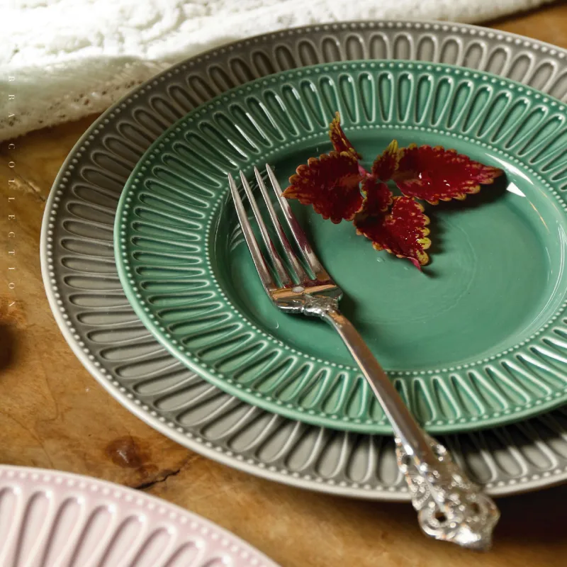 Bright Colored Dinner Sets Wholesale Porcelain Crockery Sets-2