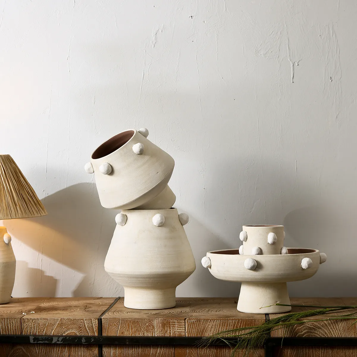 Handcrafted Feel Wholesale Floral Vases with Sphere Design-4