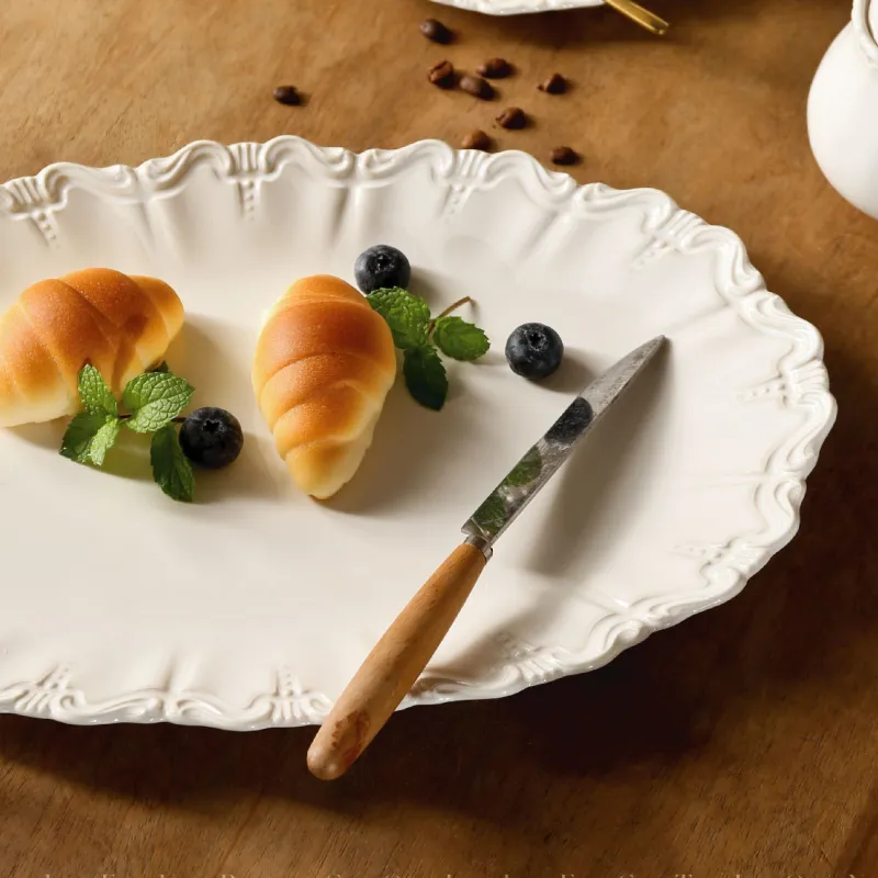 Wholesale White Dinnerware Set, Flower Shape Crockery Supply-4