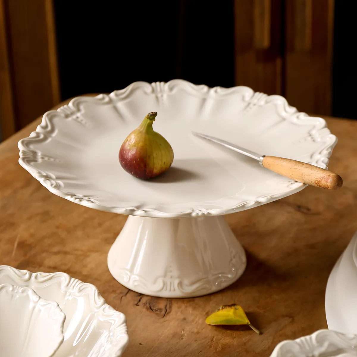 مجموعة أواني مائدة بيضاء بالجملة، أواني مائدة على شكل زهرة - 9