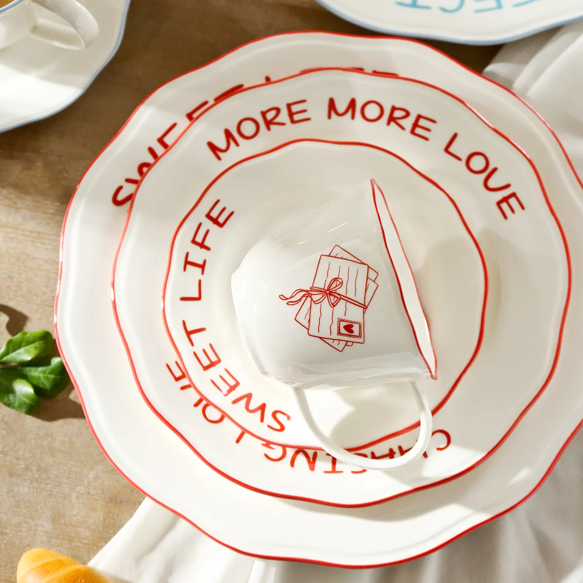 Wholesale White Porcelain Dinnerware with Heartwarming Note-8