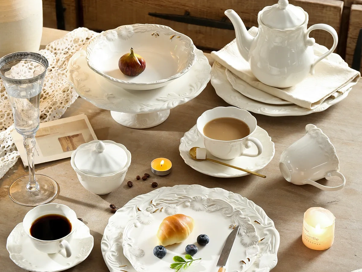 Weiße Geschirrsets, vielseitiges Serviergeschirr für alle Küchen und Essensstile