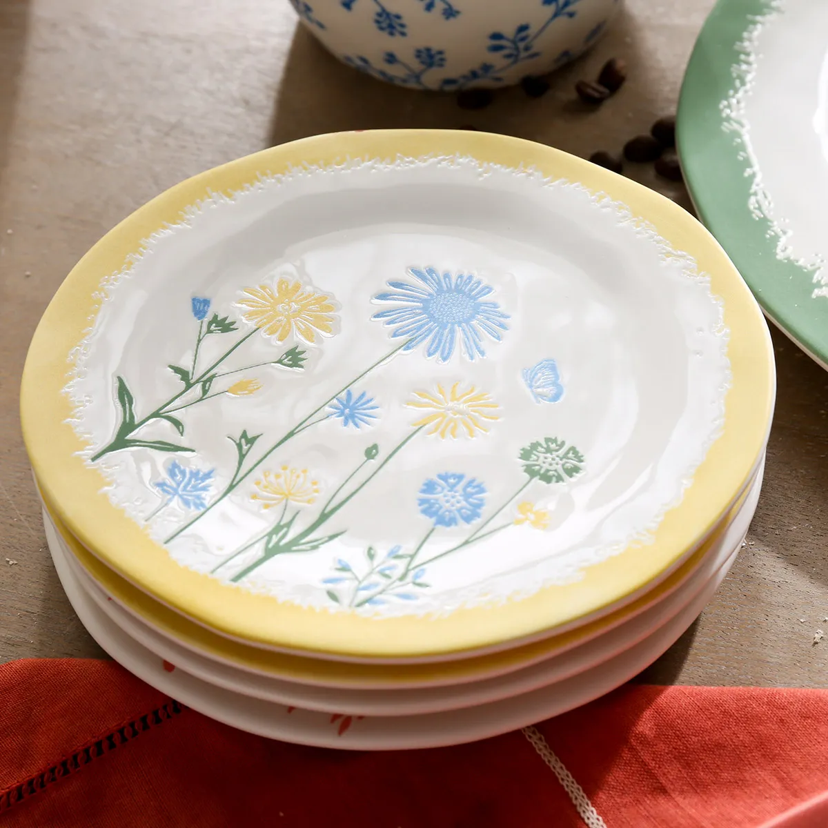 Soft Color Floral Wholesale Dish Sets for Dining & Decor-2